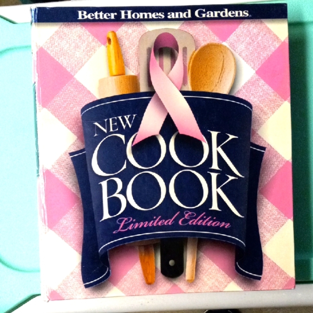 Better Homes and Gardens Pink Limited Edition Cookbook